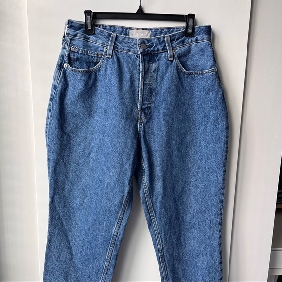 Everlane Curvy 90s Cheeky Jean - Picture 3 of 9